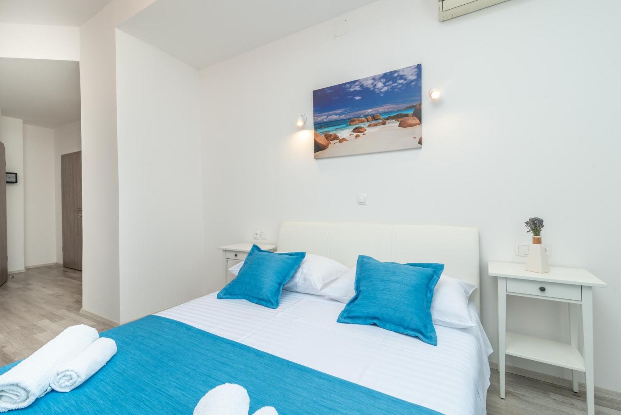 Lux Nocľah s raňajkami Trogir